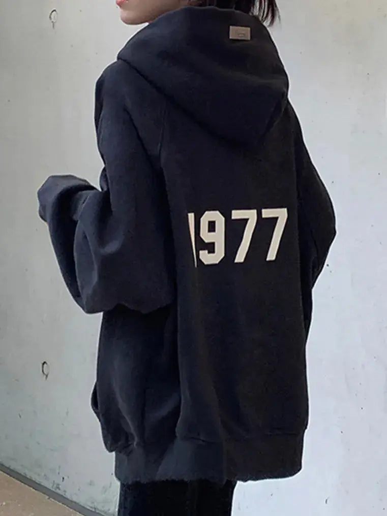 1977 Essential Zip Up Hoodie